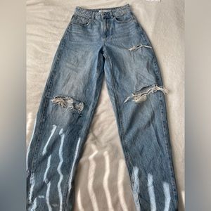 Garage denim ripped jeans. High wasted. Wide leg.